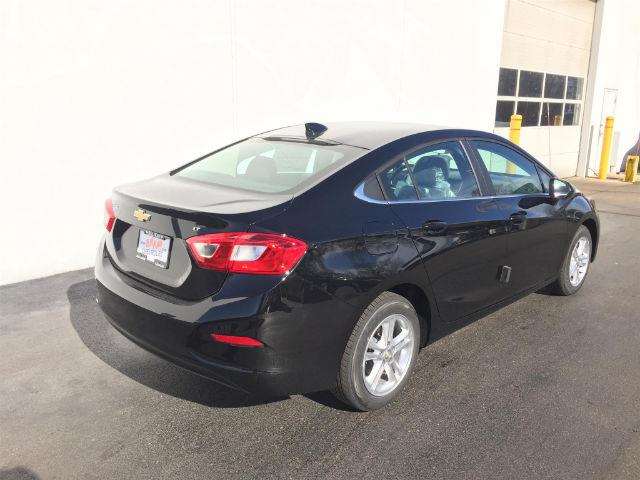 2017 Chevrolet Cruze LT Auto 4dr Sedan w/1SD